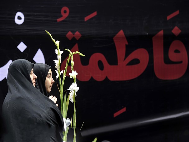 عزاداری زنان در غم شهادت بانوی مهربانی و زینت هستی+تصاویر