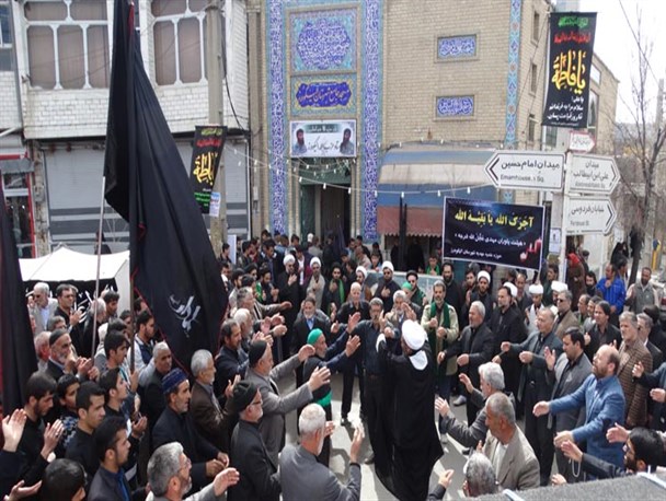 مراسم دسته روی وعزاداری شهادت حضرت الزهرا (س) درالیگودرز برگزارشد