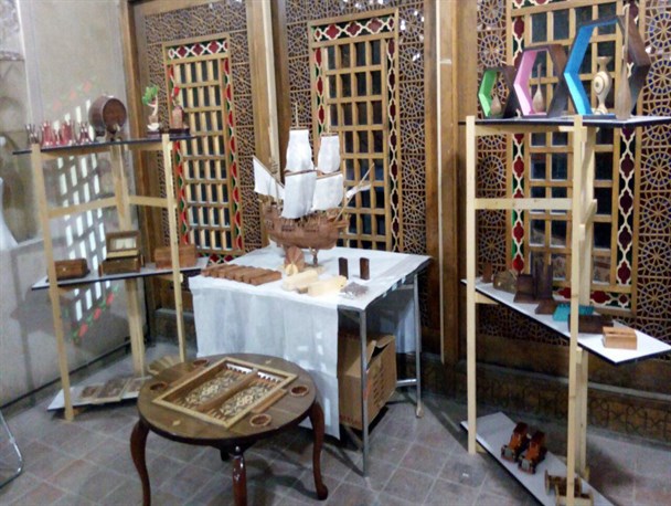 نماینده خرامه در نمایشگاه سراسری صنایع دستی ایران حضور یافت