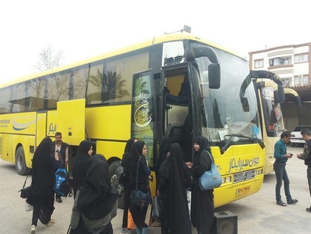 اعزام دانشجویان دختر ممسنی به مناطق عملیاتی جنوب کشور