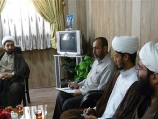 مساجد باید به مجتمع فرهنگی تبدیل شوند
