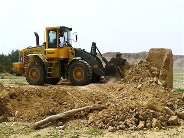 تلاش برای مهار سالک در یکی از روستاهای فراشبند