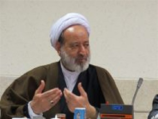 استفاده از آموزه های دینی باعث تحکیم خانواده ها می شود.