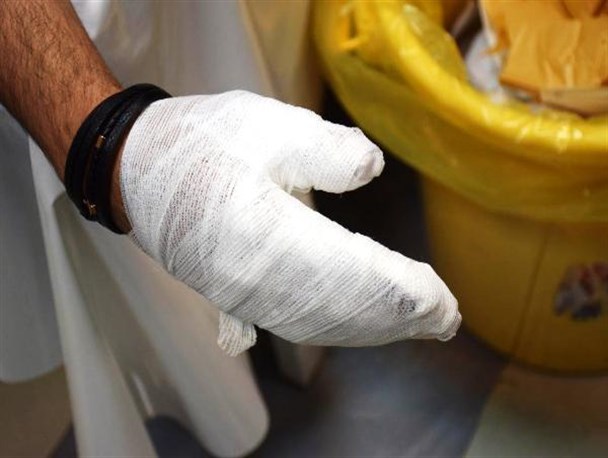 ۱۰ مصدوم؛ دستاورد حوادث چهارشنبه آخر سال در محلات+تصاویر