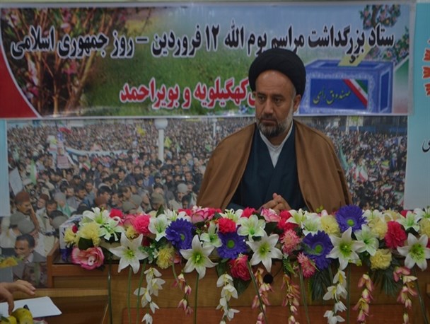 فروردین چهلمین سال تثبیت انقلاب اسلامی است/جشن های مناسبتی قبل یا بعداز 12 فروردین با رعایت حرمت امام موسی کاظم(ع)اجرا شود+تصاویر