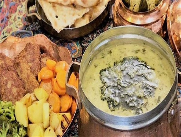 سفری نوروزی را با عطر و بوی غذاهای سنتی لرستان تجربه کنید/ گردشگری به صرف جگروز و آش‌های محلی