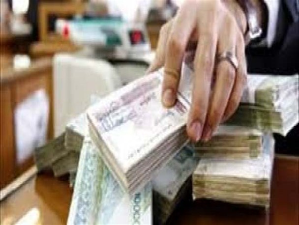 نقدینگی به ۴ هزار و ۵۰۰ هزار میلیارد تومان رسید