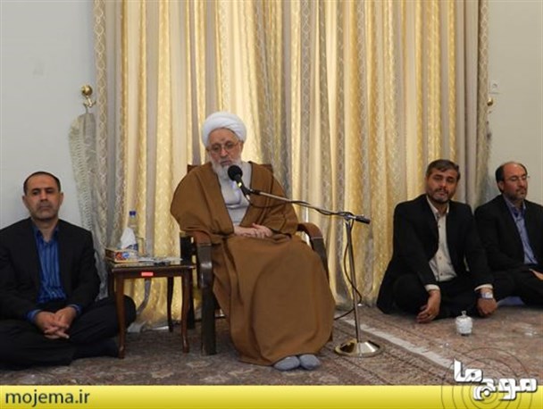 دیدار مسئولان قضایی استان با نماینده رهبر انقلاب در فارس