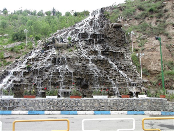 آبشار مصنوعی جایگزین آبشار طبیعی شود