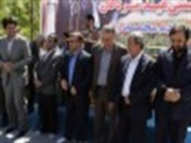 برگزاری عید مردگان در ساری و استقبال مردان سیاسی ساری