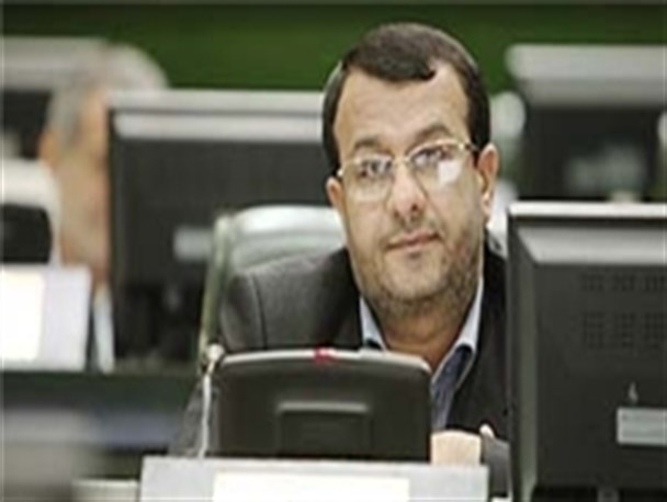 دستگاه های دیپلماسی از هویت و پاسپورت ایرانی دفاع کنند
