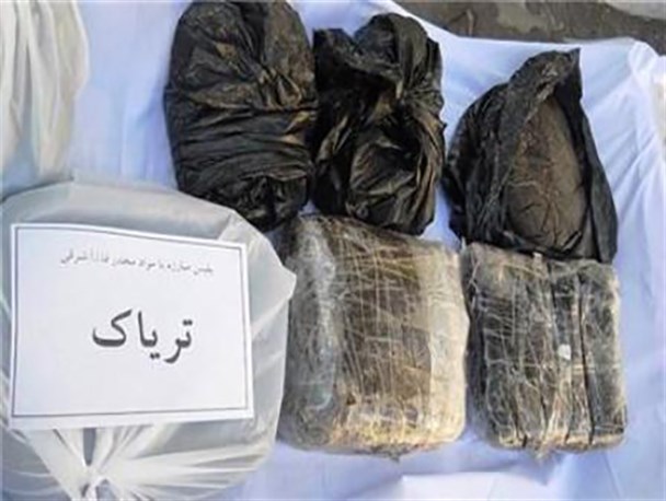 فروشنده تریاک در بستان آباد به دام افتاد