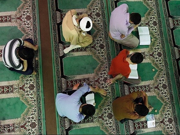 ثبت‌نام مراسم اعتکاف در شهرستان ایرانشهر