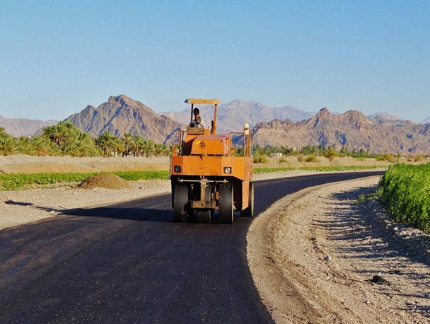 سهل انگاری پیمانکار، فرصت آسفالت رایگان را از روستاهای گناباد گرفت