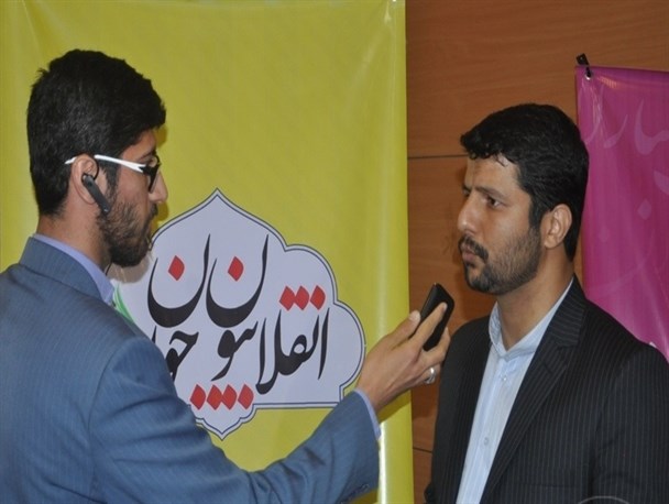رسانه دانشجویی استان فارس حرکت خوبی دارد / قالب دکتر سلام نقد همه دولت ها است / راه اندازی استودیو دکترسلام ویژه انتخابات