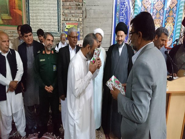 بعد از چهار سال اختلاف و درگیری دو طایفه در ایرانشهر صلح کردند+تصاویر