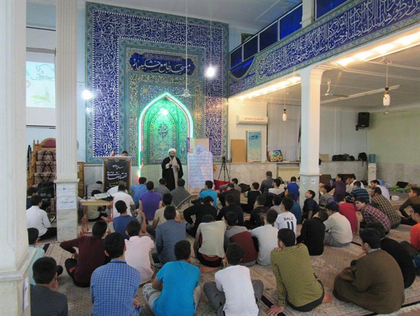 شور اعتکاف در مسجد جامع خشکبیجار+تصاویر