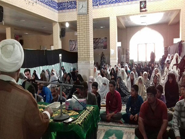 مراسم معنوی اعتکاف درمساجد شهر وروستاهای بیضا برگزار شد