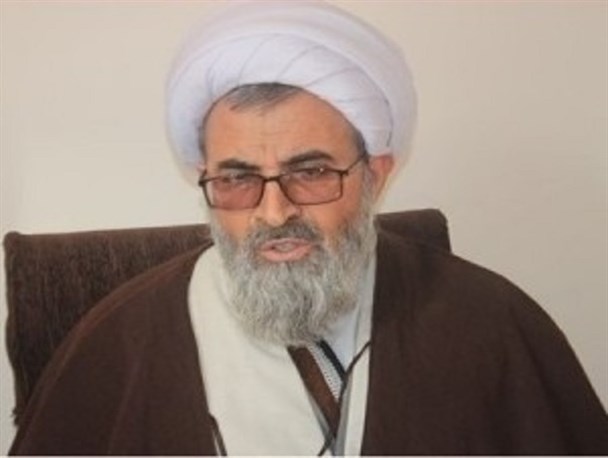 دیدار با گروههای مختلف ،موجب تغییر خط مشی امام جمعه نمی شود