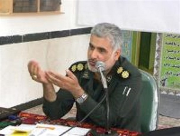 نفوذ در مراکز تصمیم گیری، نظام را به انحراف می کشاند