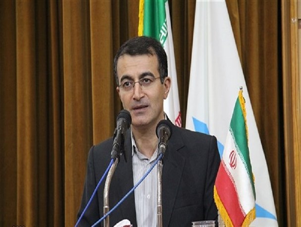 واحد های دانشگاه آزاد استان در تولید گیاهان دارویی اقدام کنند