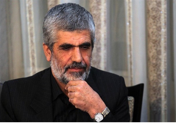 یکی از نخبگانی که در تیم مصطفی حضور داشت اکنون در اداره آب و فاضلاب اصفهان کار می کند