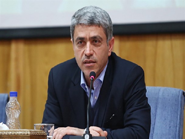 پیشی گرفتن درآمدهای مالیاتی از بودجه نفت در دولت یازدهم/ وابستگی به درآمدهای نفتی بزرگترین مشکل اقتصاد کشور است