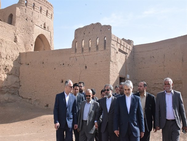 بازدید سخنگوی دولت از شهرستان میبد+ تصاویر