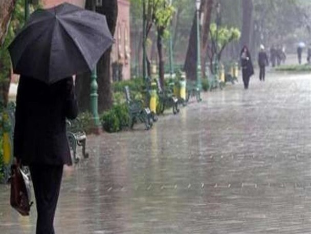 باد و باران در راه مازندران/احتمال ریزش سنگ در محورهای کوهستانی
