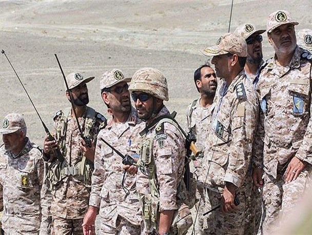 مردم ایران حامی تامین کنندگان امنیت کشور هستند