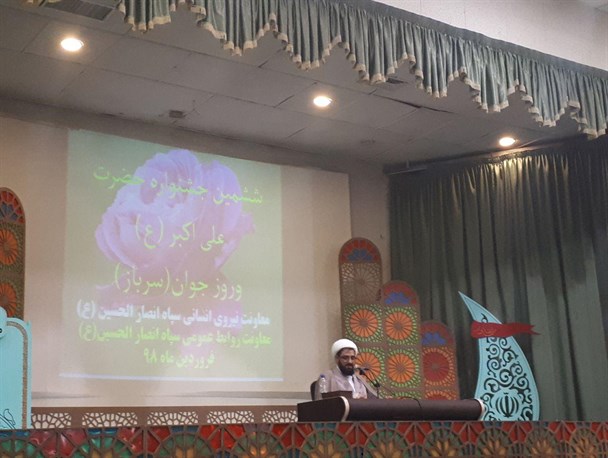 کسانی که وابسته امریکا هستند به عصای موسی اعتقادی ندارند