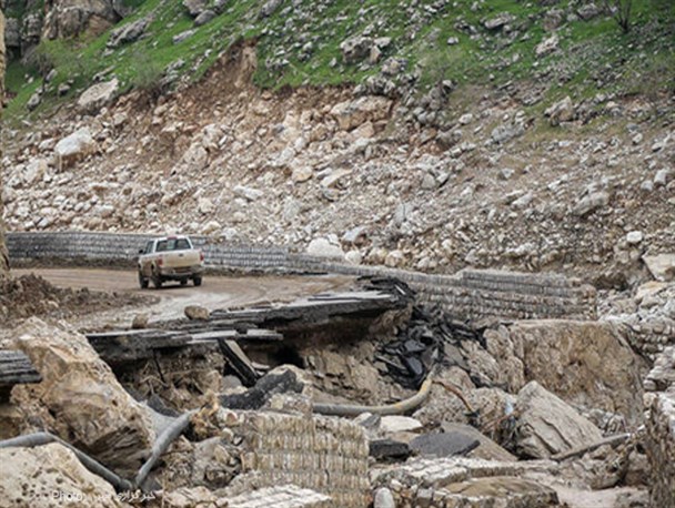 برقراری ارتباطات در پلدختر نمایش توییتری یا مدیریت واقعی بحران؟ / بالونی که هوا شد مشکل اینترنت را حل کرد؟+عکس و فیلم