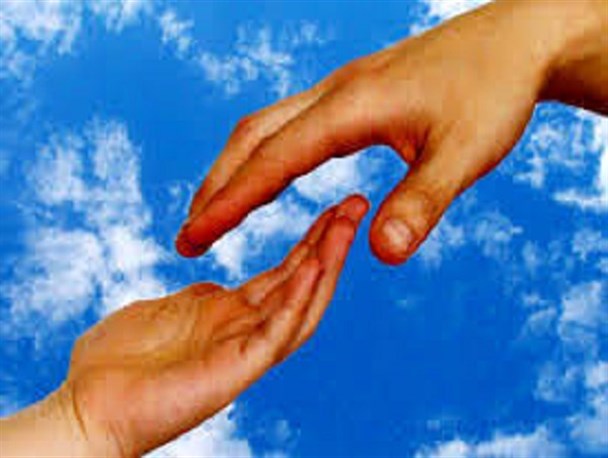 کمک مؤمنانه و سیلی که خروشان می‌شود