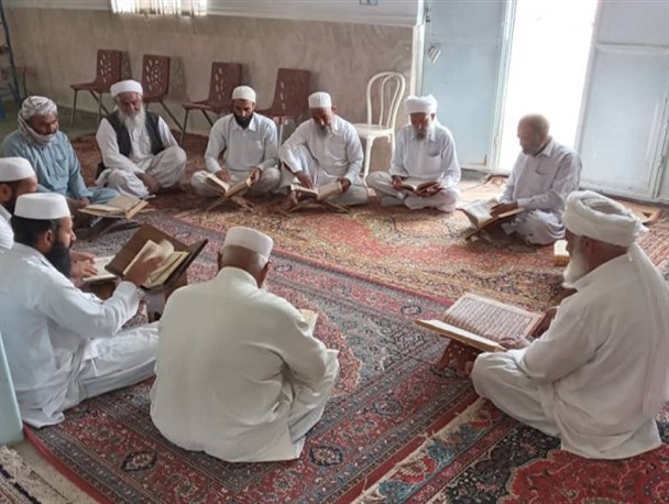 از افطاری دادن‌های بی‌ریا تا اقامه نماز تراویح