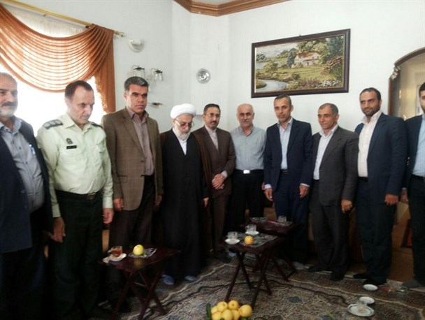 دیدار مسئولان شهرستان نوشهر با جانبازان هشت سال دفاع مقدس