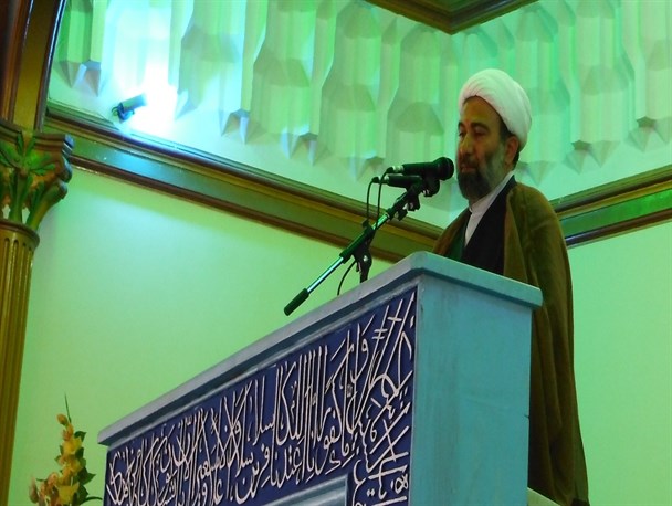 دوستی‌های مجازی در شبکه های اجتماعی دلیلی بر بالا رفتن سن ازدواج شده است