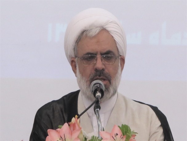 نداشتن تحلیل سیاسیِ درست برخی را پای «هودج عایشه» آورد/ رفتار برخی کاندیداها بازی با اقتدار نظام است