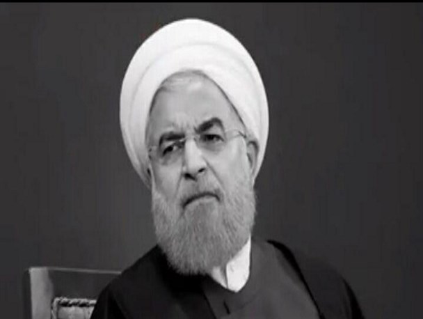 سکوت منتقدان دولت قبل در برابر خرید رأی مردم با یارانه انتخاباتی دولت