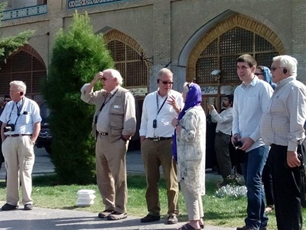 اهتمام مجلس در رفع موانع گردشگری کشور/ اصفهان یکی از مقاصد بررسی کارشناسان مجلس است