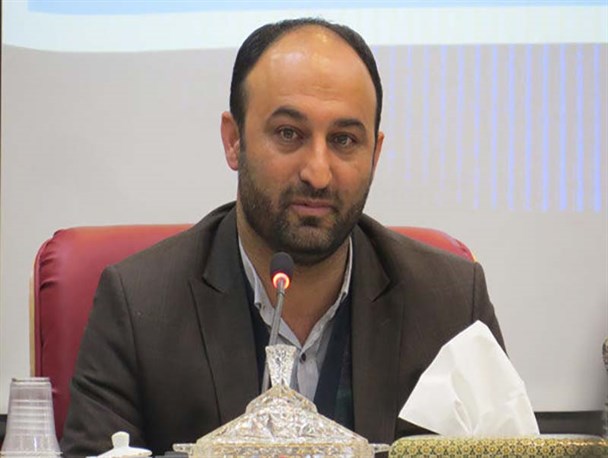 حضور در مهمانی مخالفان نظام شایسته یک نماینده نیست/ از مهمانی انگلیسی‌ها خبری ندارم