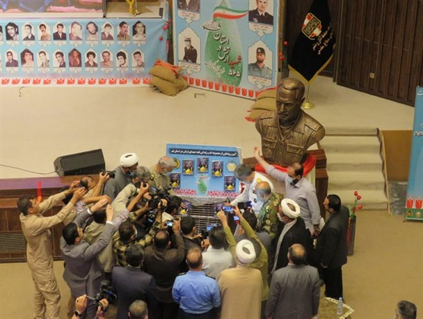 نخستین یادواره شهدای ارتش در قم به روایت تصویر