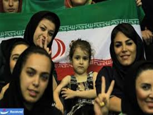 ورود بانوان برای تماشای مسابقات مردان اصلا درست نیست