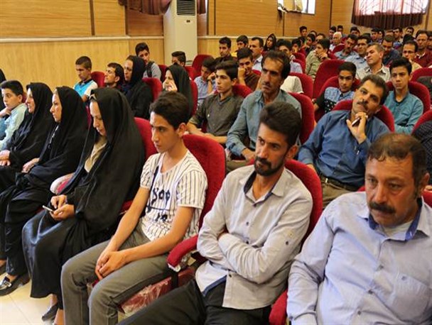 انتخاب رشته تحصیلی باید بر اساس نیاز کشور باشد
