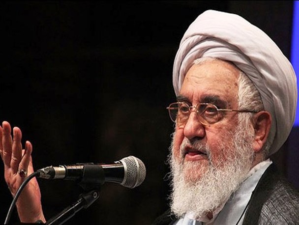 بعضی از مسئولین حیات خود را در سیاسی بازی و هوچی گری های پوچ میبینند