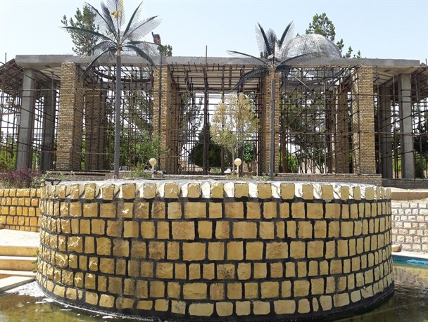 پیشرفت ۷۰ درصدی یادمان شهدای گمنام گرمه / افتتاح تا قبل از شهریور ۹۵