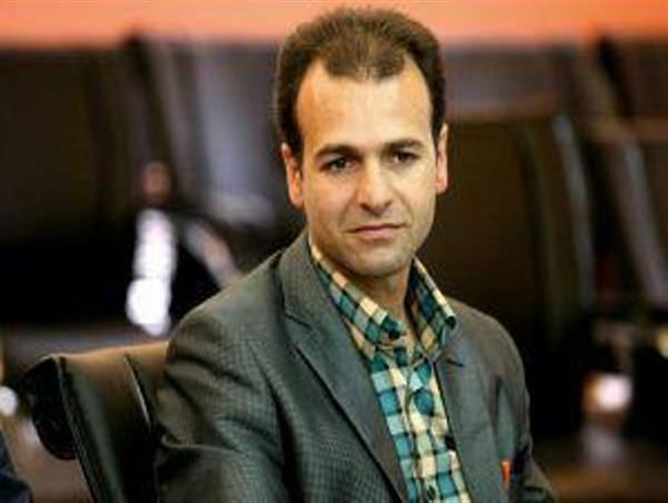 با توجه به شرایط زیست محیطی بافق ایجاد صنایع کم آبخواه در دستور کار قرار گیرد