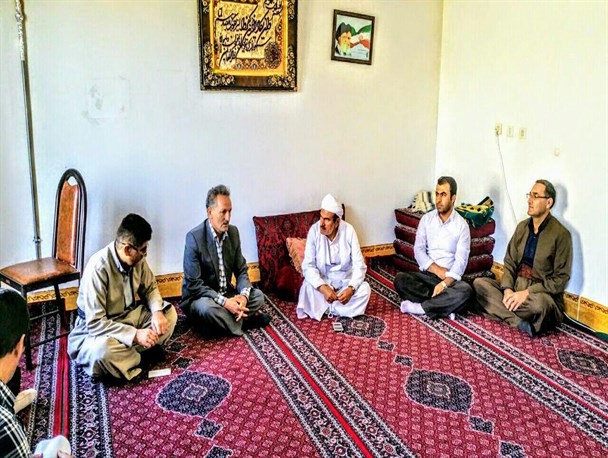 کارکنان جهاد کشاورزی ثلاث باباجانی با امام جمعه شهرستان دیدار کردند+ تصاویر