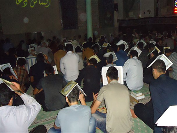 برگزاری مراسم شب قدر در اندیمشک + تصویر