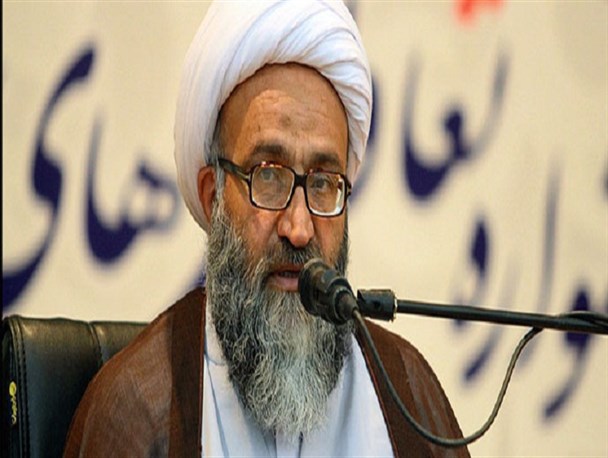مقام معظم رهبری در صف نخست مقابله با بی نظمی و هرج و مرج هستند/ صدور فرمان آتش به اختیار به دلیل اختلال در فرماندهی فرهنگی است