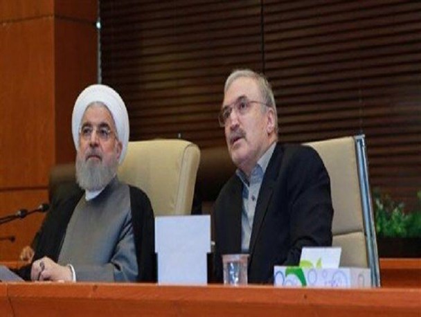 نگاه متفاوت وزارت بهداشت و روحانی به کرونا/ وقتی دود اختلاف نظرها به چشم مردم می رود!